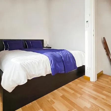 Ocean Apartment
